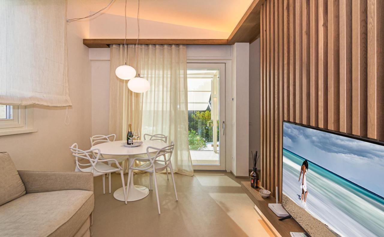 Sea Holidays Apartment Marina di Pietrasanta Bagian luar foto