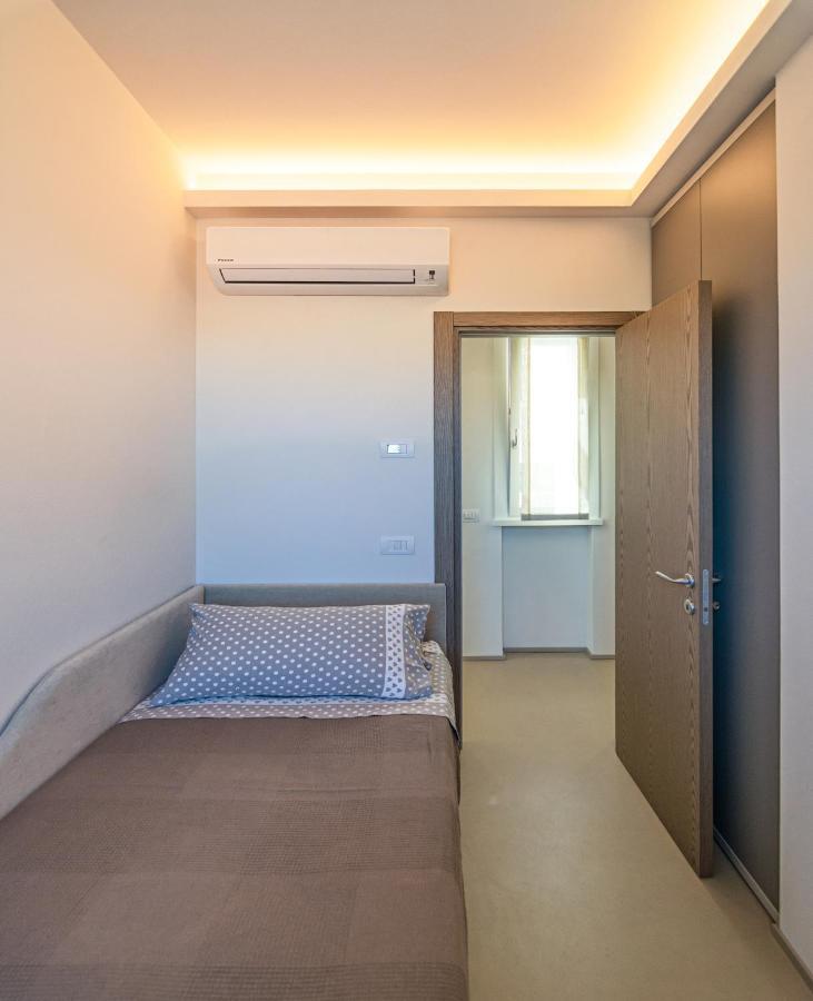 Sea Holidays Apartment Marina di Pietrasanta Bagian luar foto