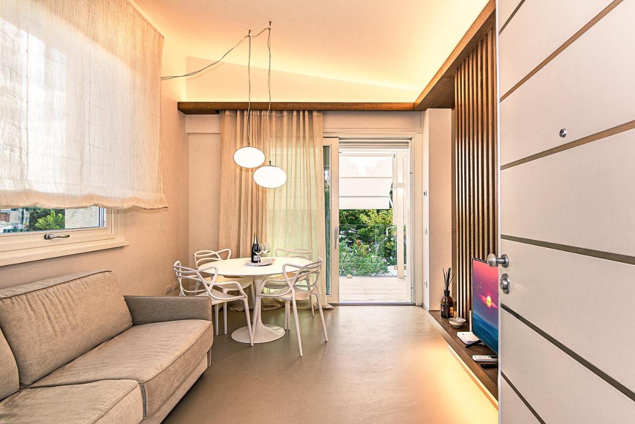 Sea Holidays Apartment Marina di Pietrasanta Bagian luar foto