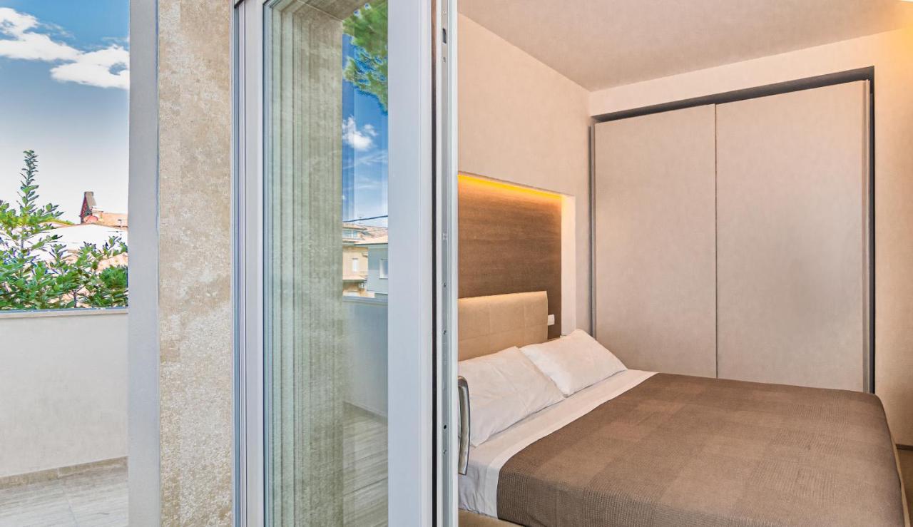 Sea Holidays Apartment Marina di Pietrasanta Bagian luar foto