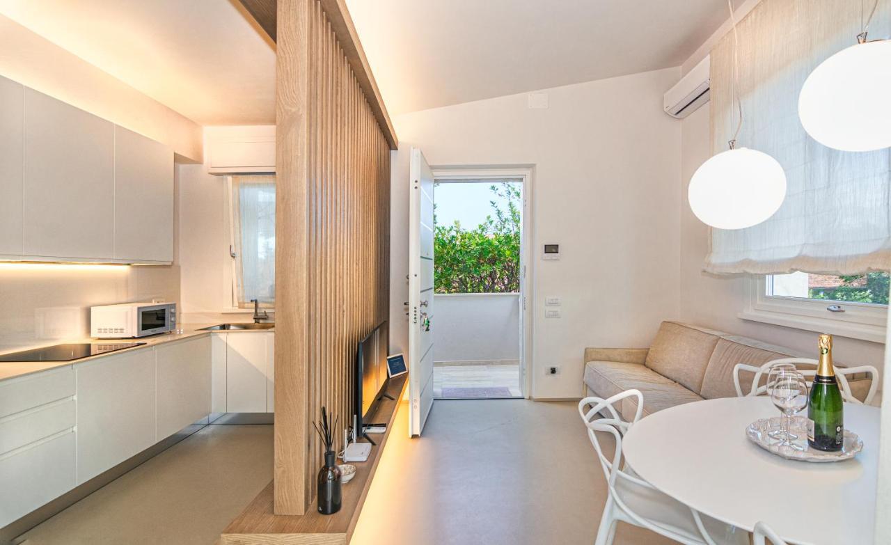 Sea Holidays Apartment Marina di Pietrasanta Bagian luar foto